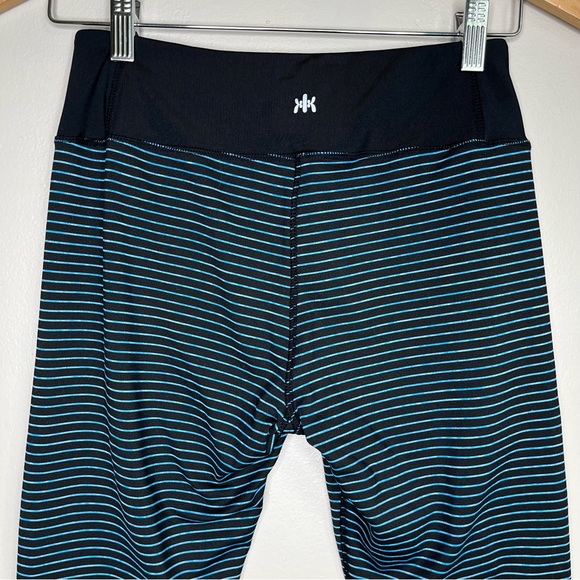 Kyodan Striped Athletic Capri Leggings Size Small - Picture 6 of 7